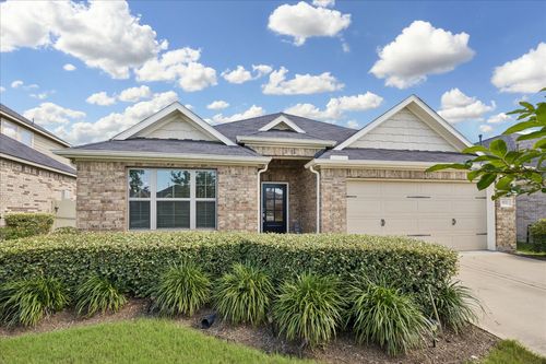 9830 N Goshawk Trl, Conroe, TX, 77385-7216 | Card Image