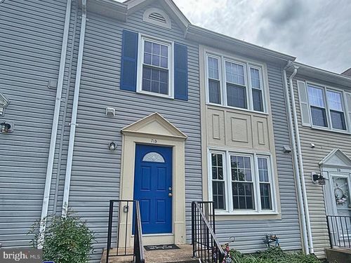 715 Acorn Ct, WARRENTON, VA, 20186-2108 | Card Image