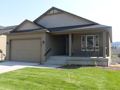 4502 S Willow Ln, Home with 5 bedrooms, 3 bathrooms and null parking in Spokane Valley WA | Image 1