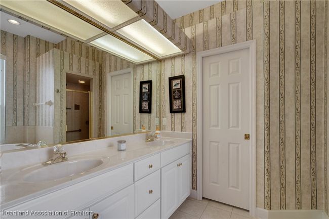 302 Ruby Lake Ln, House other with 3 bedrooms, 2 bathrooms and null parking in WINTER HAVEN FL | Image 21