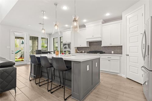 5015 Walnut Grove Ct, Pearland, TX, 77584 | Card Image