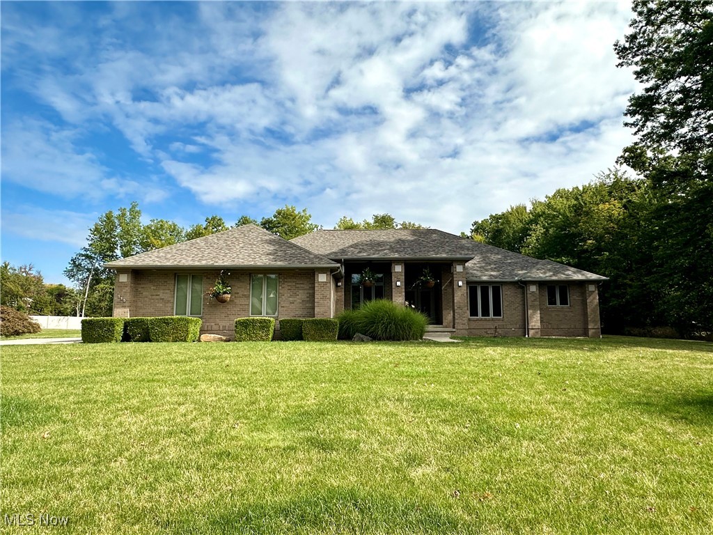 Muirfield Dr, Warren, OH 44484