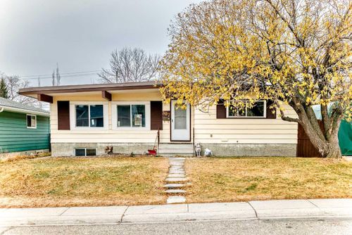 307 Huntridge Rd Ne, Calgary, AB, T2K4B8 | Card Image