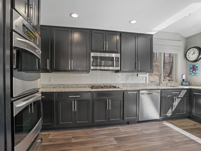 104 Haviland Rd, House other with 4 bedrooms, 3 bathrooms and null parking in Ridgefield CT | Image 6