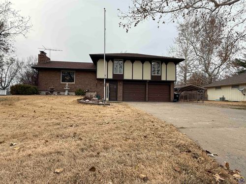 417 Rice Rd, Silver Lake, KS, 66539 | Card Image