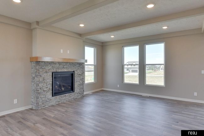 5357 N 191 St St, House other with 4 bedrooms, 3 bathrooms and 3 parking in Elkhorn NE | Image 4