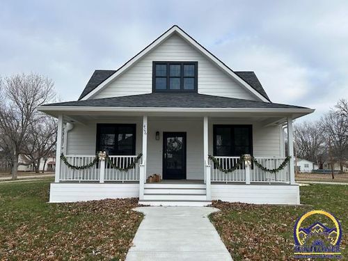 406 S 6th St, Osage City, KS, 66523 | Card Image