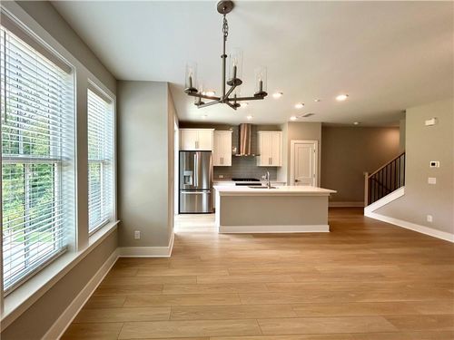 913 Echo Park Dr, Suwanee, GA, 30024 | Card Image