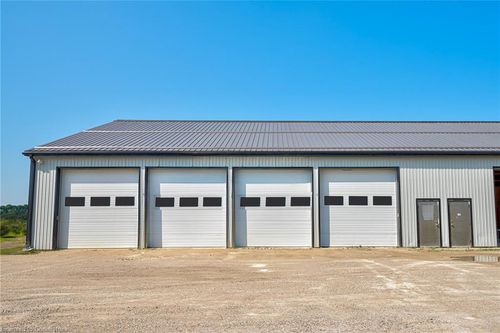 178 Foundry St, Baden, ON, N3A2P7 | Card Image
