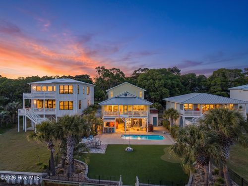 2024 Camelot Dr Sw, Ocean Isle Beach, NC, 28469-5652 | Card Image