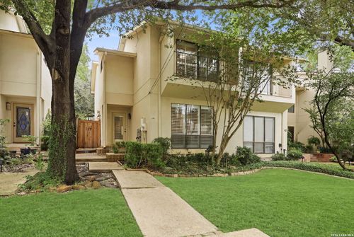 117 Montclair St, San Antonio, TX, 78209-4671 | Card Image