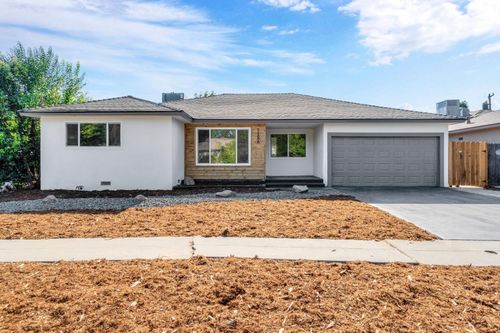 5186 N Callisch Ave, Fresno, CA, 93710-7017 | Card Image