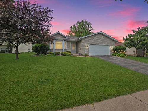 14579 Embry Path, Apple Valley, MN, 55124-6667 | Card Image