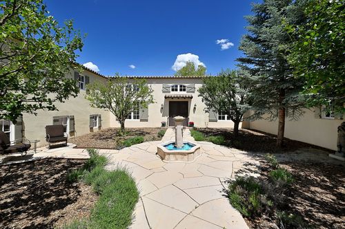 37 Rancho Escondido, Santa Fe, NM, 87506-7008 | Card Image