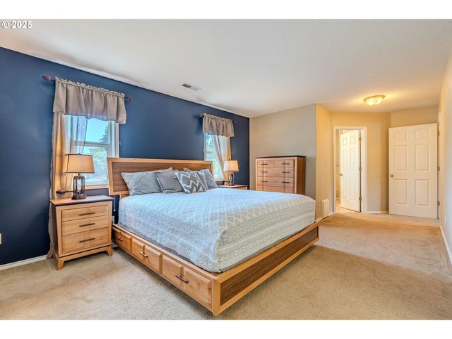 308 Sw 38 Th Loop, House other with 4 bedrooms, 3 bathrooms and 3 parking in Gresham OR | Image 27