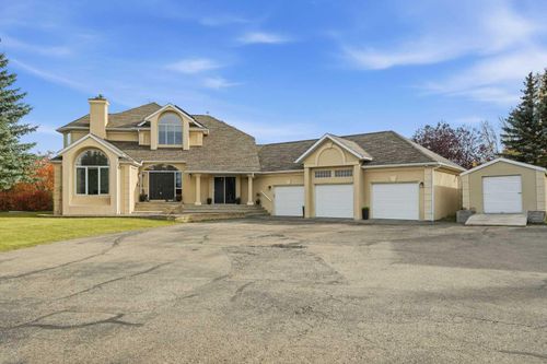 28 Bearspaw Acres, Calgary, AB, T3R1H7 | Card Image