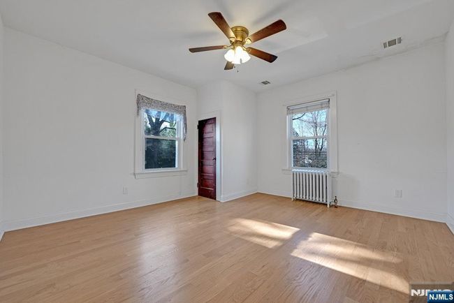 276 Werimus Rd, House other with 4 bedrooms, 3 bathrooms and null parking in Woodcliff Lake NJ | Image 25