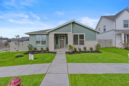 132 Adelton Blvd, Bastrop, TX, 78602-2316 | Card Image