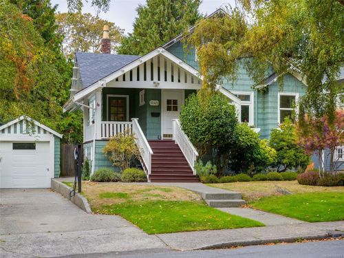 1240 Victoria Ave, Oak Bay, BC, V8S4P2 | Card Image