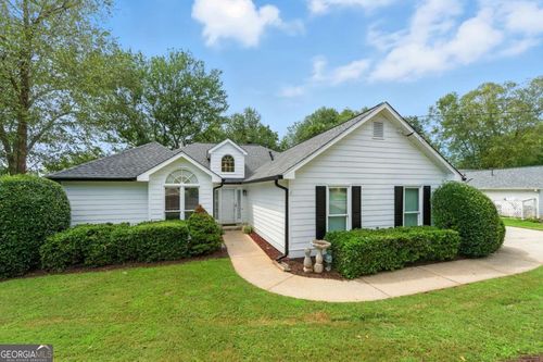 4057 Longford Dr Ne, Marietta, GA, 30066-2081 | Card Image