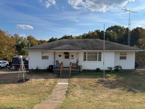 2224 Hudson Hill Rd, Weirton, WV, 26062-5602 | Card Image