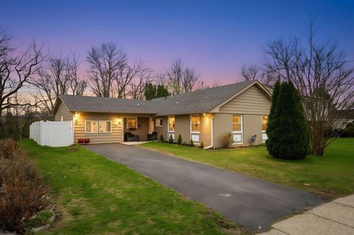 126 Millbrook Dr, WILLINGBORO, NJ, 08046-2837 | Card Image