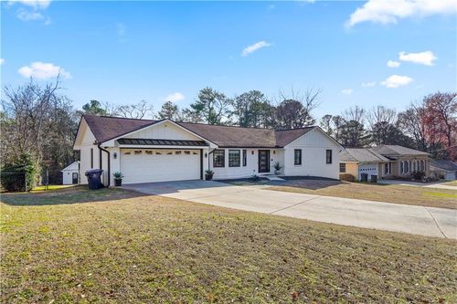 465 Rocky Creek Dr, Roswell, GA, 30075-3733 | Card Image