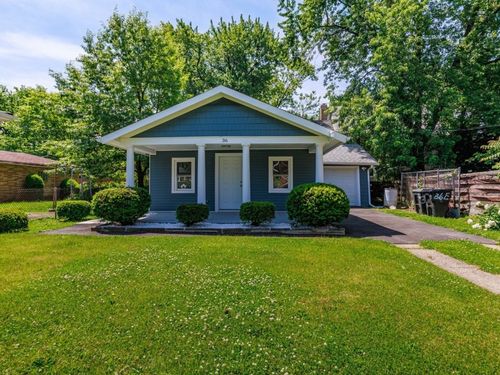 36 E 151st St, Harvey, IL, 60426-3102 | Card Image