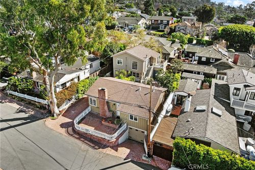 617 Lombardy Ln, Laguna Beach, CA, 92651-2910 | Card Image