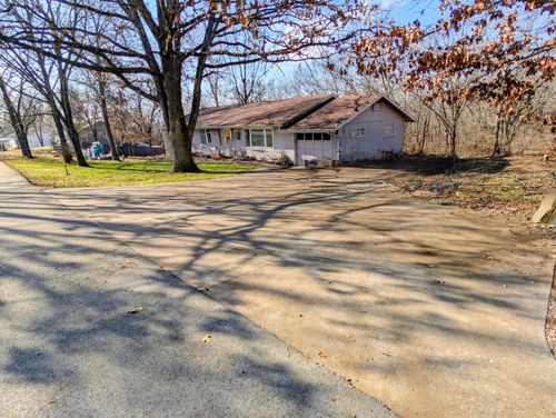35 Hilltop Ln, Branson, MO, 65616-7156 | Card Image