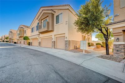 2485 April Breeze Lane, Townhouse with 2 bedrooms, 2 bathrooms and null parking in Henderson NV | Image 1