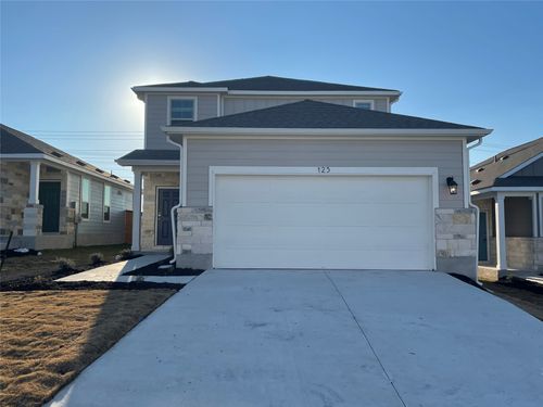 125 Old Stagecoach Rd, Jarrell, TX, 76537-0667 | Card Image