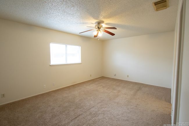 8322 Pine Meadow Dr, House other with 3 bedrooms, 2 bathrooms and null parking in Converse TX | Image 14