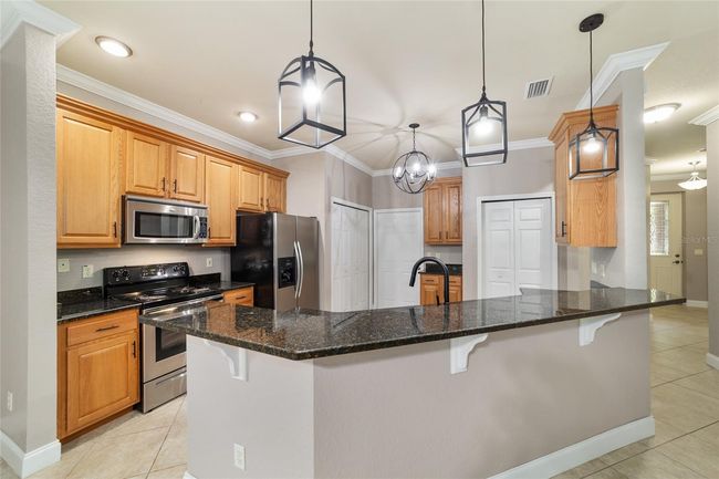 2127 Ne 38 Th Ter, House other with 3 bedrooms, 2 bathrooms and null parking in Ocala FL | Image 8