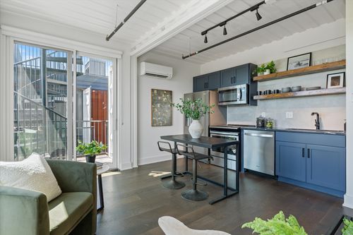 apt-318-2140 Byrum Ave, Nashville, TN, 37203-5593 | Card Image