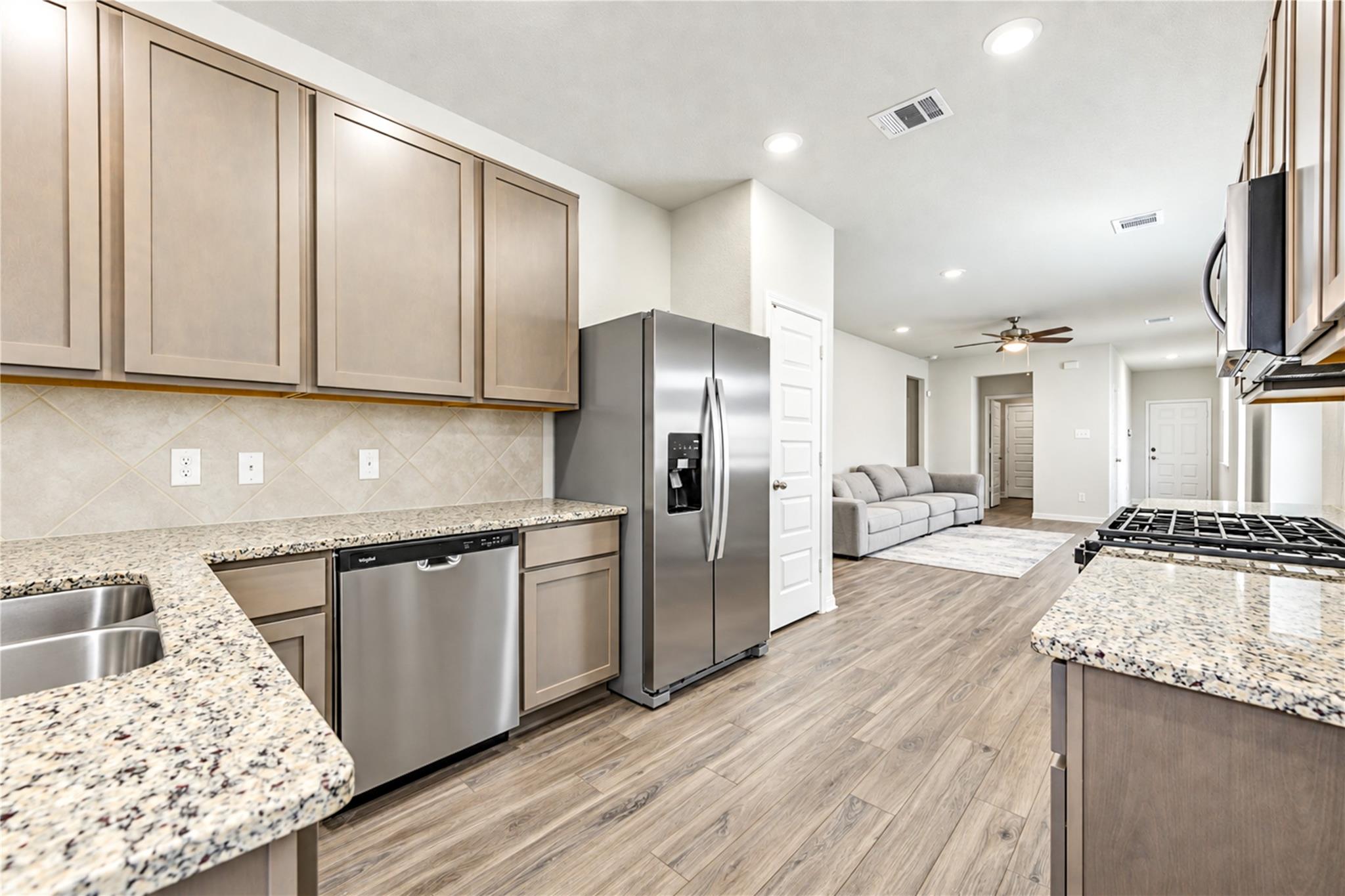 Residential Lease in Conroe 5