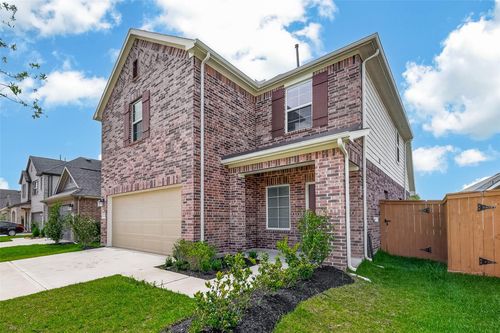21630 Wave Hollow Dr, Cypress, TX, 77433-7572 | Card Image