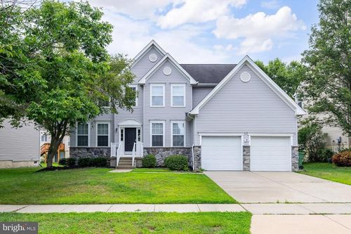 26 Hill Farm Way, Swedesboro, NJ, 08085-1376 | Card Image