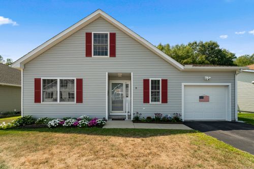 11-11 Trading Cove Cir, Norwich, CT, 06360-6485 | Card Image
