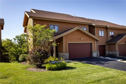 112 Southwind Dr, Champion, PA, 15622 | Card Image