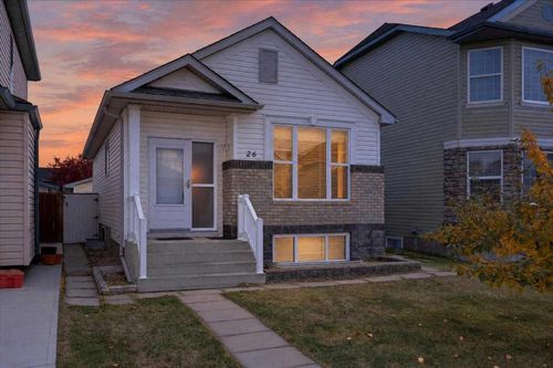26 Saddlemead Way Ne, Calgary, AB, T3J4J5 | Card Image