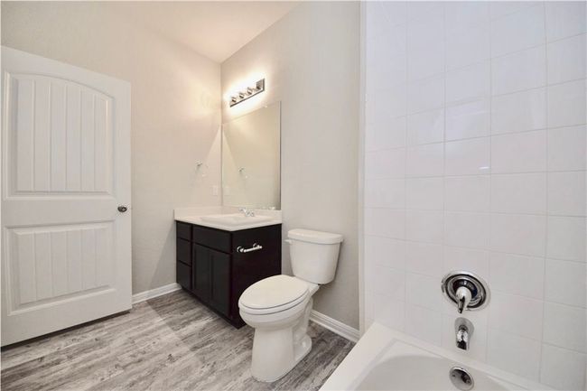 UNIT-5 - 1701 Logan Dr, Townhouse with 3 bedrooms, 2 bathrooms and 4 parking in Round Rock TX | Image 21