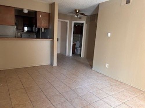 apt-121-9520 Royal Ln, Dallas, TX, 75243-7608 | Card Image