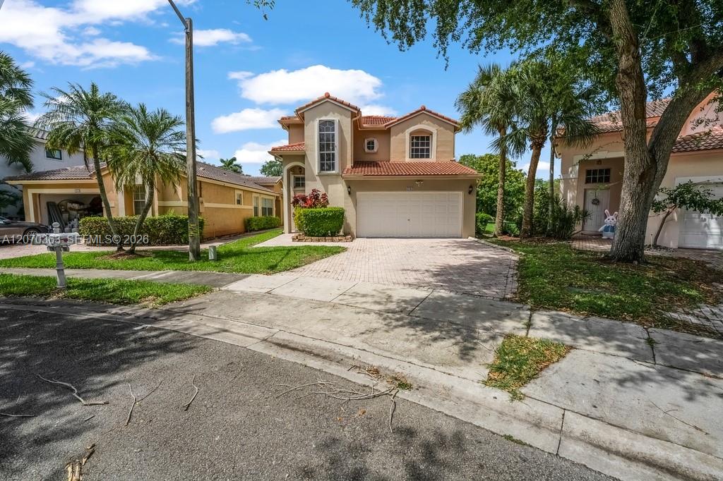 Residential Lease in Pembroke Pines 2