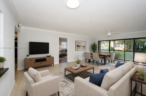1-100 Se 7th St, Deerfield Beach, FL, 33441-5355 | Card Image