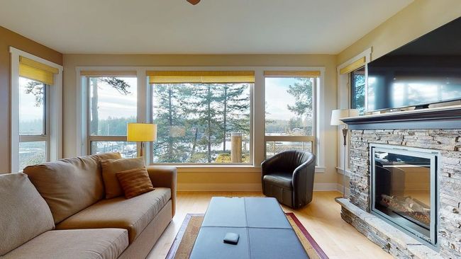 28A - 12849 Lagoon Road, Townhouse with 2 bedrooms, 2 bathrooms and 1 parking in Madeira Park BC | Image 2