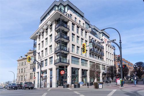 302-888 Government St, Victoria, BC, V8W0G5 | Card Image