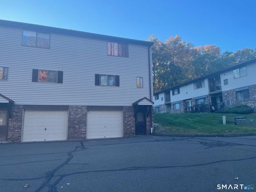 8f-140 Thompson Street, East Haven, CT, 06513 | Card Image