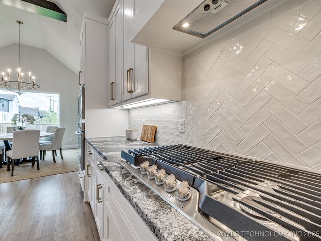 5704 E 126 Th St S, House other with 4 bedrooms, 4 bathrooms and null parking in Bixby OK | Image 28