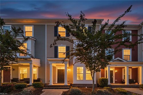 273 Tigerlilly Drive, Portsmouth, VA, 23701 | Card Image